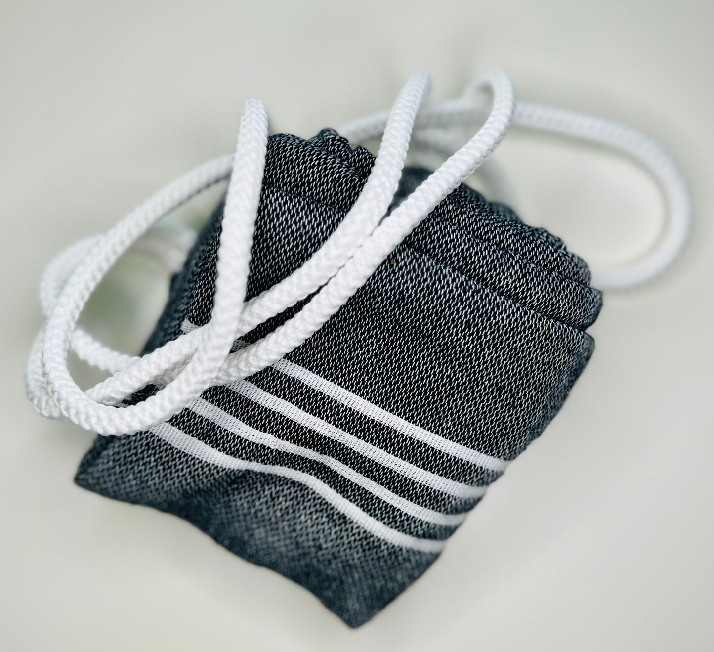 Hamam reppu & Hamam pyyhe (4 Kpl.) Paketti